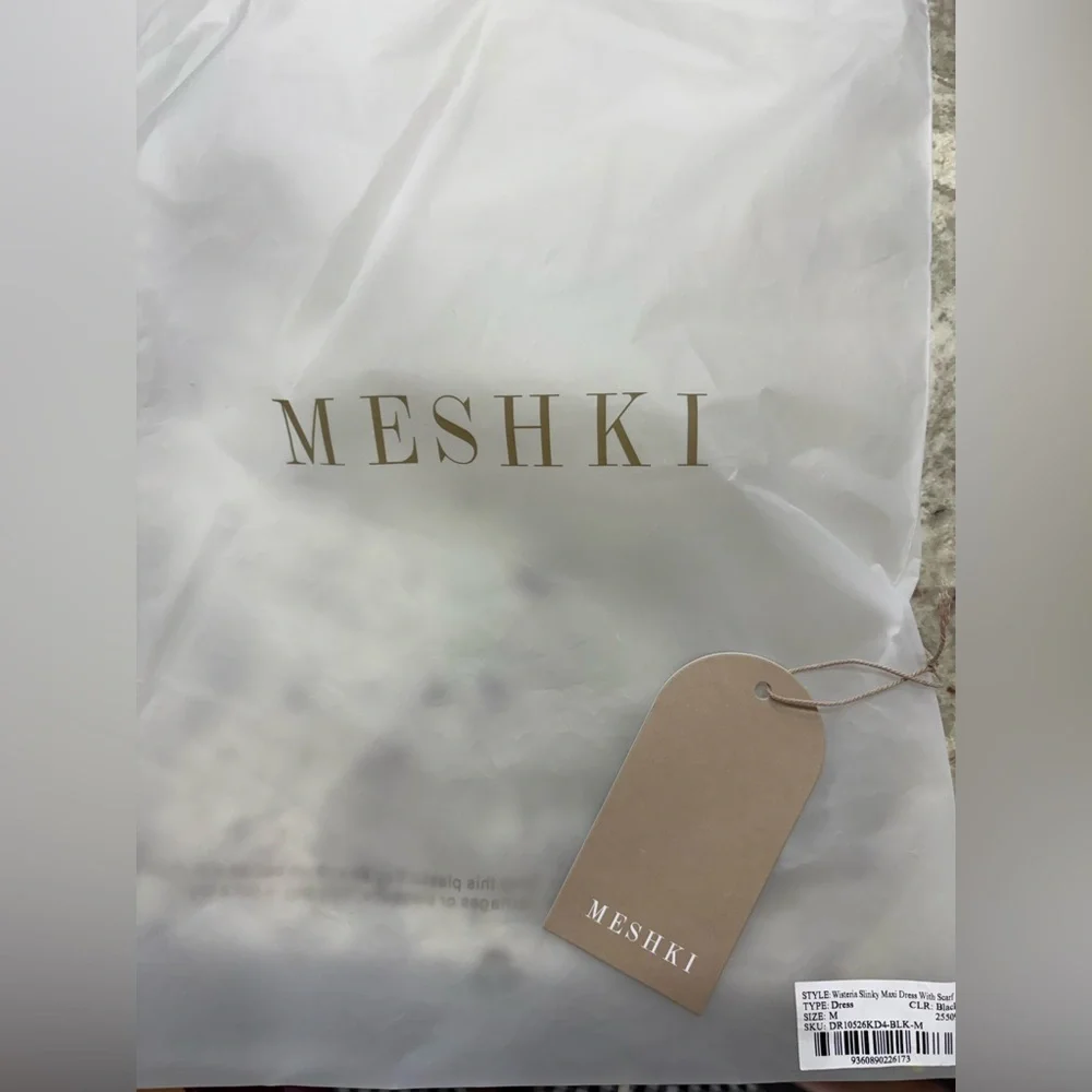 Meshki Wisteria Dress - Picture 5 of 10